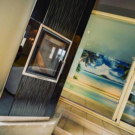 Maison Piscine Interieure Et Garage Troyes Ngoại thất bức ảnh