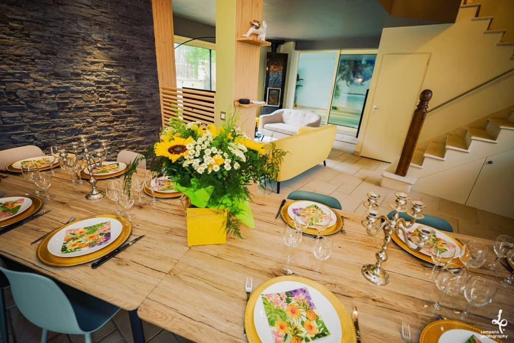 Maison Piscine Interieure Et Garage Troyes Ngoại thất bức ảnh